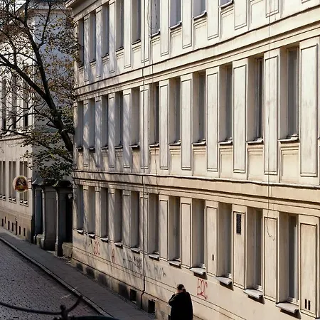 Two Bedroom For 6 People Apartment