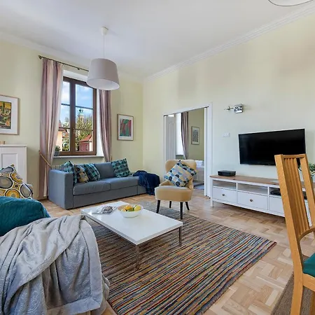 Two Bedroom For 6 People Apartment